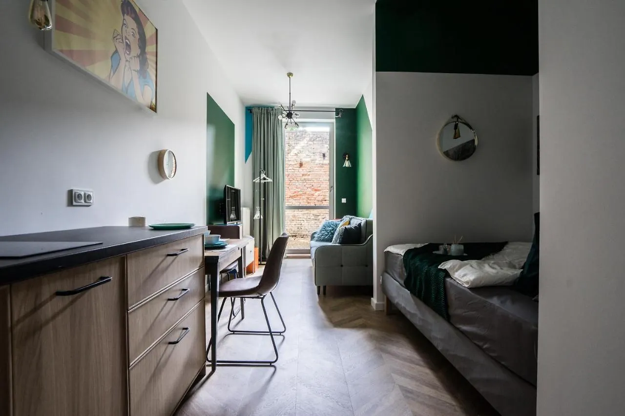 Zamkniete - Golden Apartments- Zabkowska وارسو